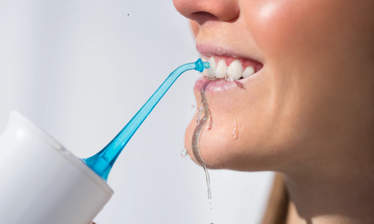 water flosser vs floss